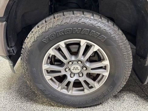 Used 2018 Ford F150 King Ranch image 3