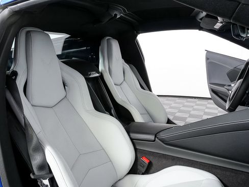 Used 2024 Chevrolet Corvette Stingray Coupe w/ 1LT image 18