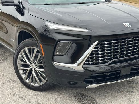 New 2026 Buick Enclave Avenir w/ Super Cruise Package image 6