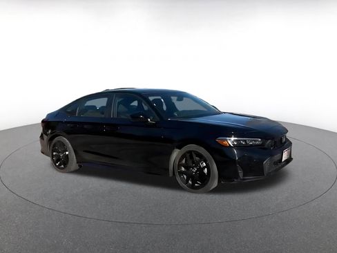 Used 2025 Honda Civic Sport image 2