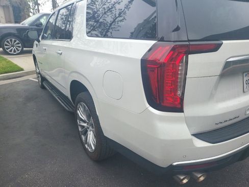 Used 2023 GMC Yukon XL Denali w/ Max Trailering Package AWD/4WD image 4