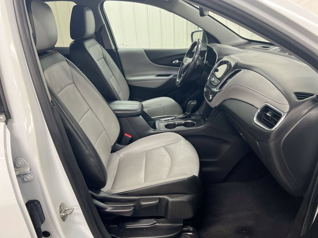 Used 2020 Chevrolet Equinox Premier FWD image 21