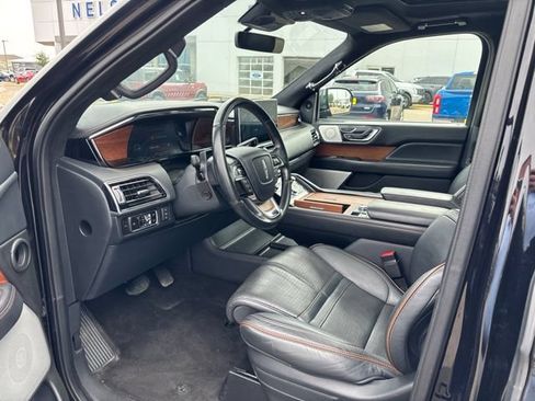 Used 2023 Lincoln Navigator L Black Label AWD/4WD image 8