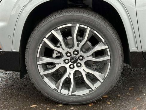 New 2026 GMC Acadia Denali Ultimate image 7