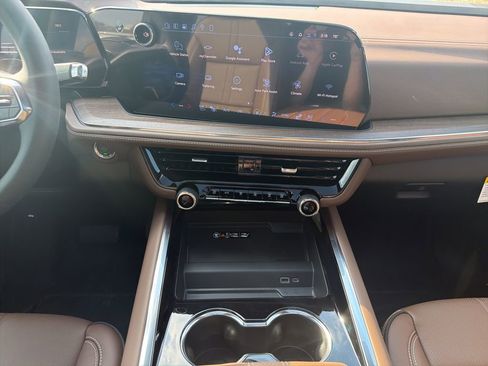 New 2026 Chevrolet Tahoe High Country w/ Sun And Tow Package image 25