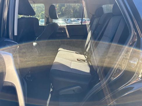 Used 2024 Toyota 4Runner SR5 image 31