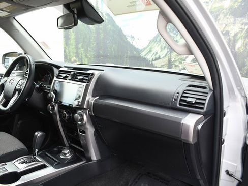 Certified 2023 Toyota 4Runner SR5 AWD/4WD image 24