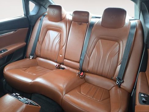 Used 2015 Maserati Quattroporte S Q4 image 13