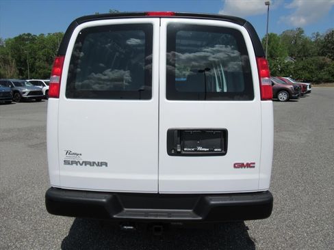 New 2026 GMC Savana 2500 w/ Enhanced Convenience Package RWD image 5