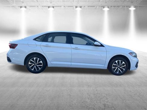 Used 2024 Volkswagen Jetta S FWD image 7