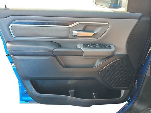 Used 2022 RAM 1500 Big Horn AWD/4WD image 23
