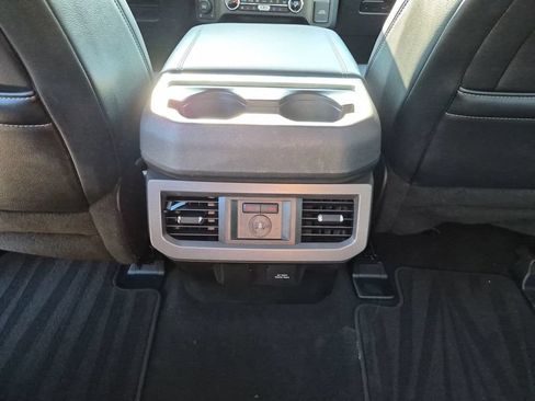 Used 2024 Ford F250 Lariat w/ Sport Appearance Package AWD/4WD image 33