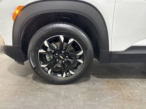 Certified 2023 Chevrolet TrailBlazer LT w/ Convenience Package image 25
