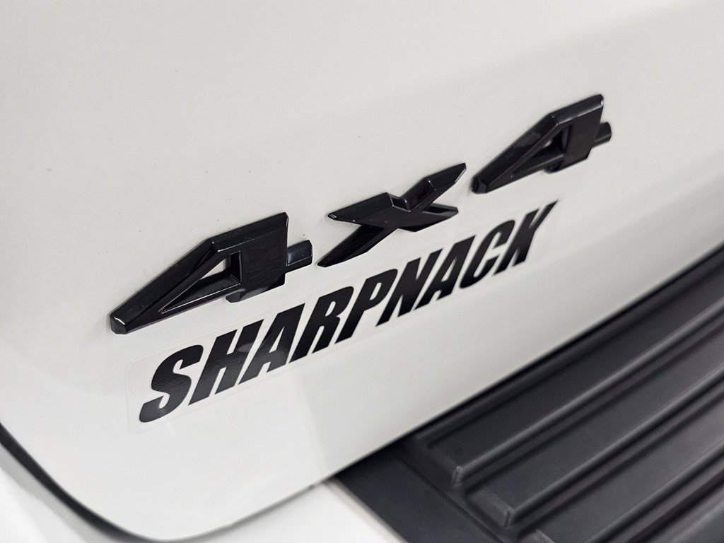 Used 2019 Jeep Grand Cherokee Altitude AWD/4WD image 29