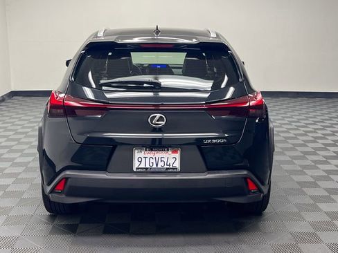 Certified 2025 Lexus UX 300h FWD image 6