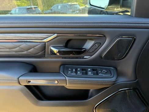 New 2026 RAM 1500 Limited w/ Trailer Tow Group AWD/4WD image 18