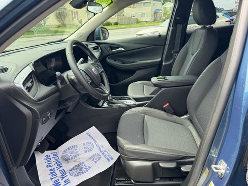 Used 2024 Buick Encore GX Preferred image 19