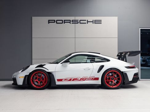 Certified 2023 Porsche 911 GT3 RS RWD image 2