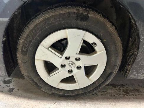 Used 2010 Toyota Prius Two image 10