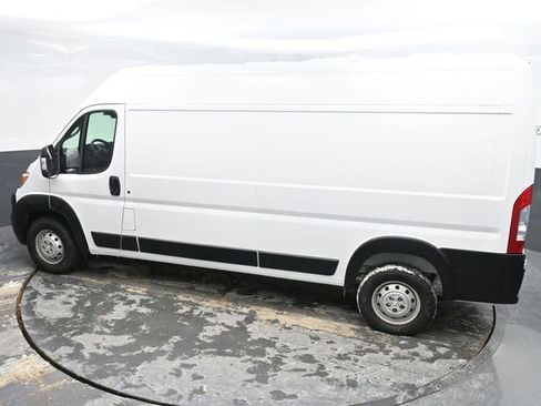 Used 2023 RAM ProMaster 2500 image 23