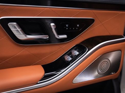 Used 2022 Mercedes-Benz S 580 4MATIC Sedan image 25