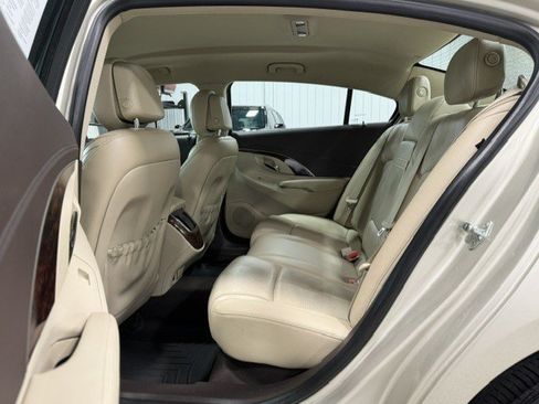 Used 2014 Buick LaCrosse Premium w/ Driver Confidence Package FWD image 10