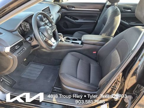 Used 2021 Nissan Altima 2.5 SV FWD image 18