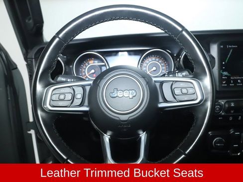 Used 2021 Jeep Wrangler Unlimited Sahara image 20