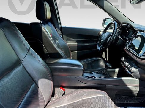 Used 2023 Dodge Durango GT RWD image 11