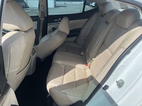 Used 2019 Nissan Maxima 3.5 SV w/ Floor Mat Group image 9