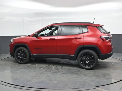 New 2026 Jeep Compass Latitude AWD/4WD image 8