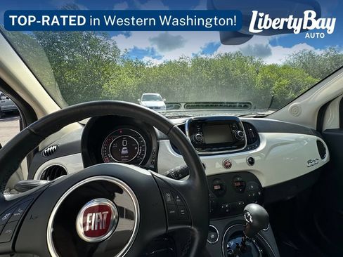 Used 2018 FIAT 500 Lounge FWD image 12