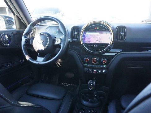 Used 2022 MINI Cooper Countryman S w/ Premium Package image 39