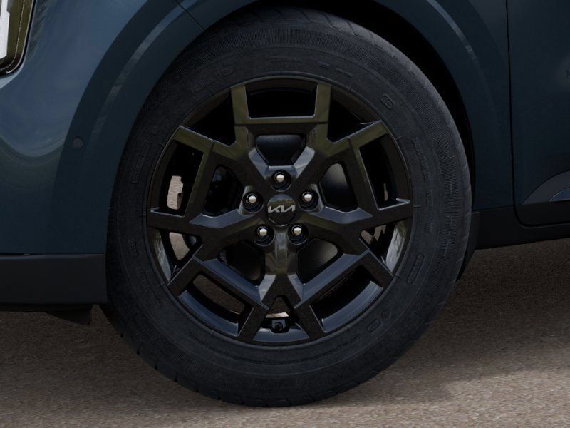 New 2025 Kia Carnival SX w/ SX Dark Edition Package FWD image 9