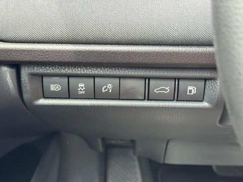 Used 2026 Toyota Camry LE FWD image 25
