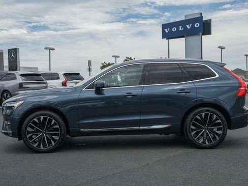 Certified 2022 Volvo XC60 B5 Inscription AWD/4WD image 4