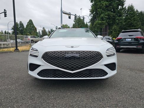New 2026 Genesis G70 2.5T Prestige image 2