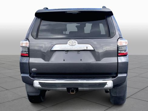 Used 2021 Toyota 4Runner TRD Off-Road Premium AWD/4WD image 8