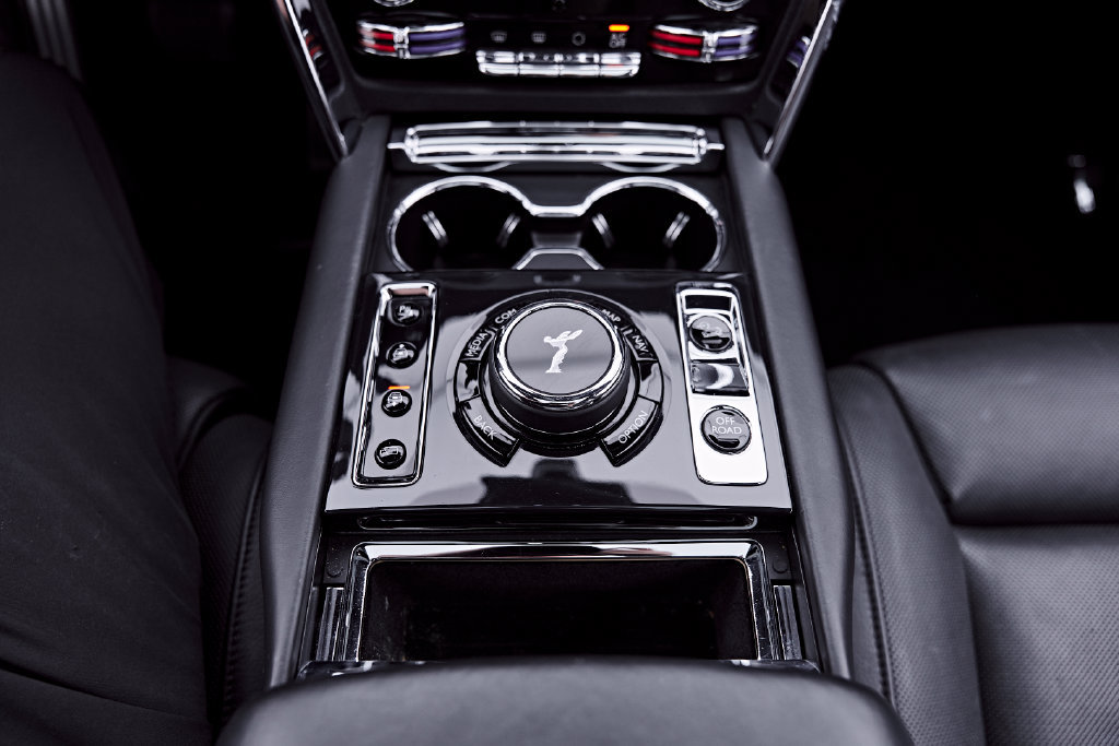 Used 2020 Rolls-Royce Cullinan AWD/4WD image 74