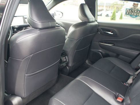 Used 2023 Toyota Crown Limited w/ Advanced Technology Package image 15