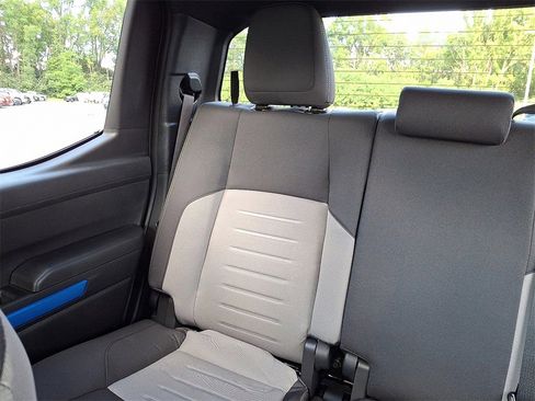 New 2025 Toyota Tacoma TRD Off-Road image 12