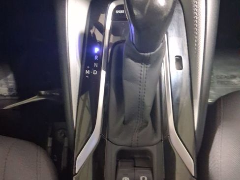 Used 2020 Toyota Corolla SE FWD image 28
