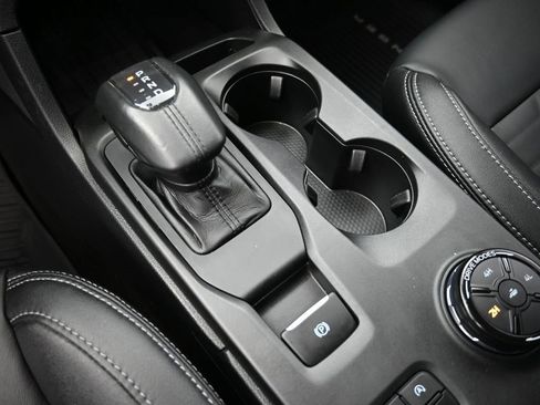 Used 2024 Ford Ranger Lariat w/ FX4 Off-Road Package image 30