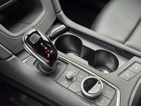 Certified 2025 Cadillac XT6 Premium Luxury image 22