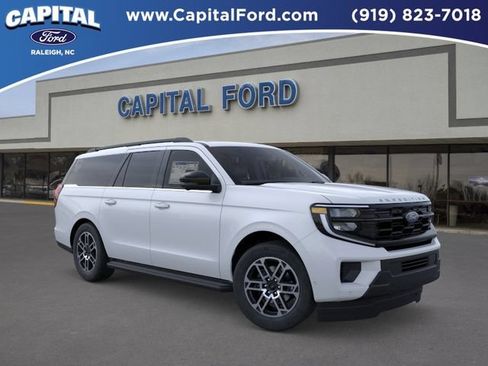 New 2026 Ford Expedition Max Active AWD/4WD image 7