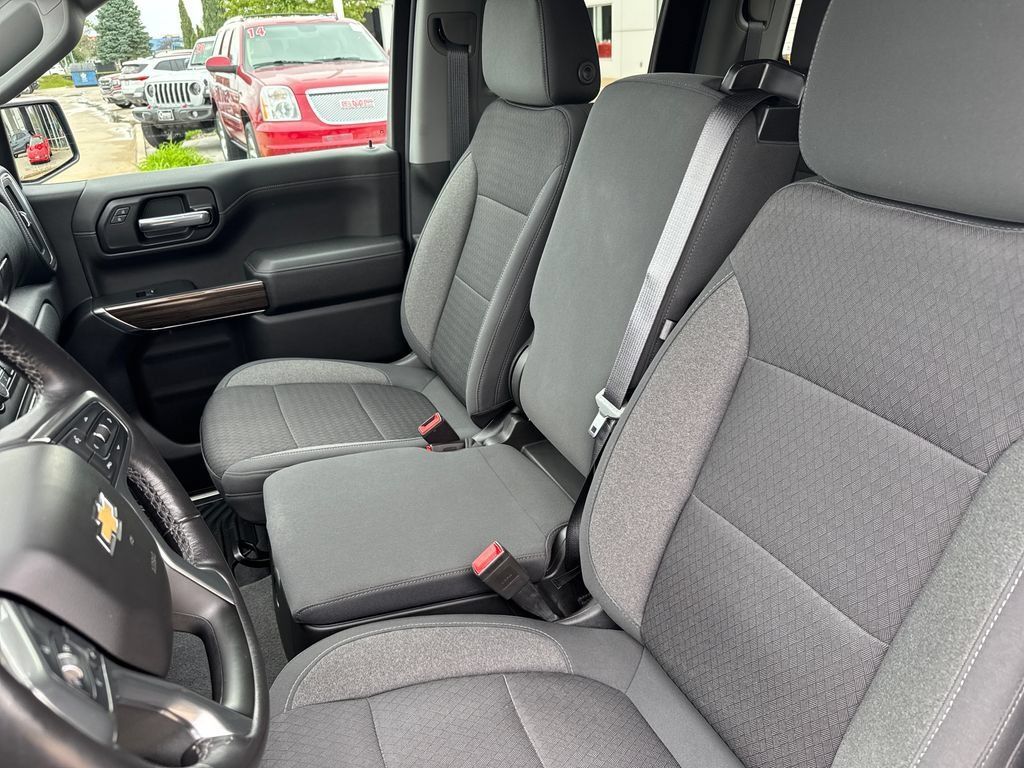 Certified 2020 Chevrolet Silverado 1500 LT w/ All-Star Edition AWD/4WD image 14