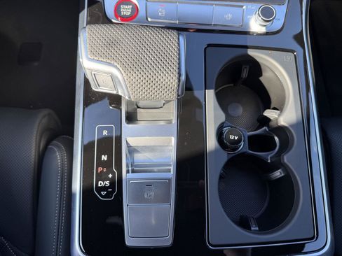 New 2026 Audi SQ7 Premium Plus image 17