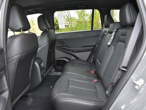 New 2026 Jeep Cherokee Overland AWD/4WD image 23