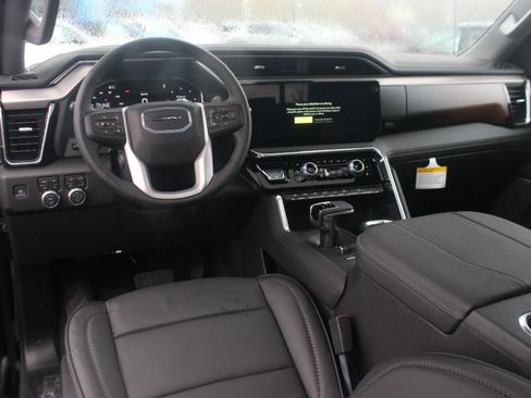 New 2026 GMC Sierra 1500 Denali w/ Denali Reserve Package image 16