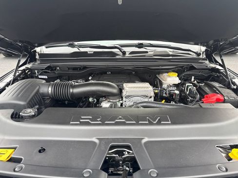 New 2026 RAM 1500 Big Horn AWD/4WD image 29